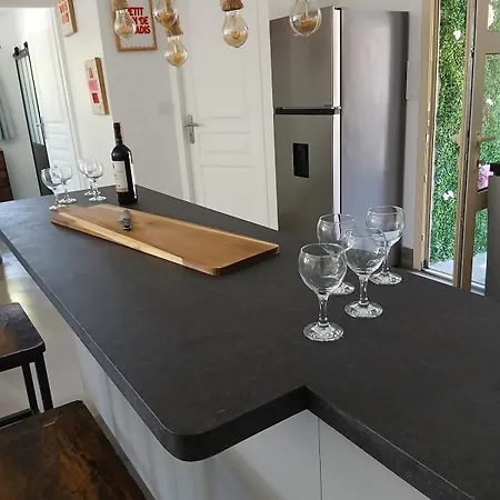 Familiale Spacieuse Confort Proche Du Marché Et De L'océan Villa *