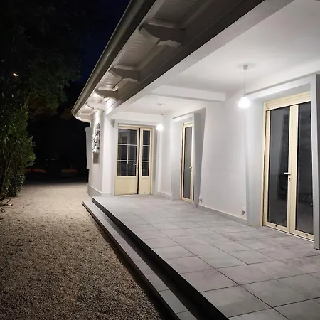 Familiale Spacieuse Confort Proche Du Marché Et De L'océan Villa